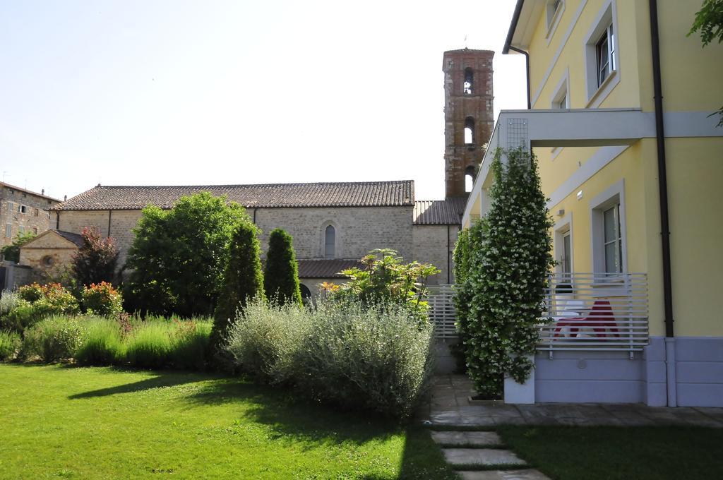 Hotel Ai Lecci In Centro Sarteano Exterior foto