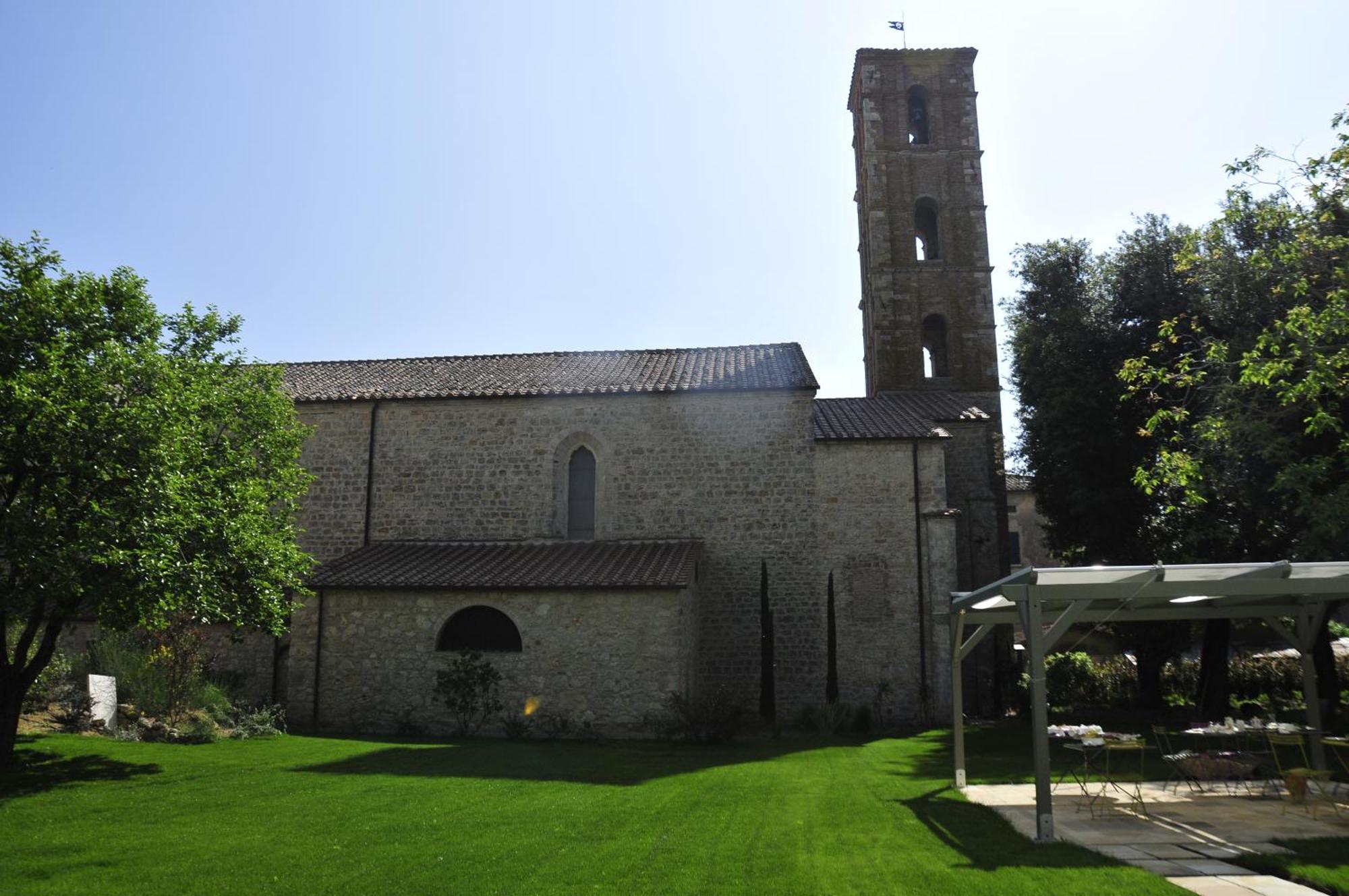 Hotel Ai Lecci In Centro Sarteano Exterior foto